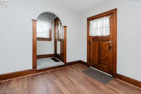 Entry Way - 705 Clark St, Willard, OH 44890 photo 3 of 3