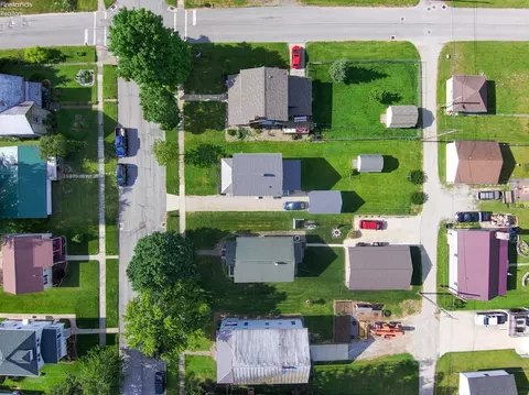 View/Area - 705 Clark St, Willard, OH 44890 photo 1 of 4