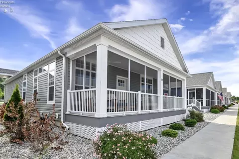 10850 E Bayshore Rd Crane Way #57, Marblehead, OH 43440