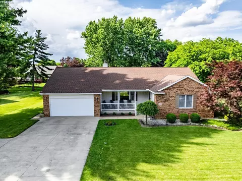 49 Executive Dr, Norwalk, OH 44857