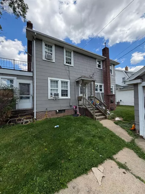 902 S Myrtle Ave, Willard, OH 44890 photo 5