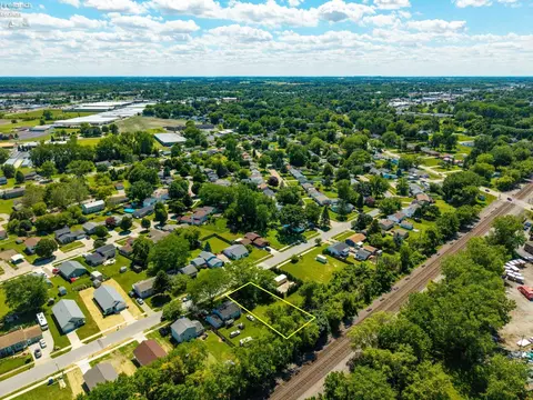 1981 E Oldgate Rd, Sandusky, OH 44870 photo 5