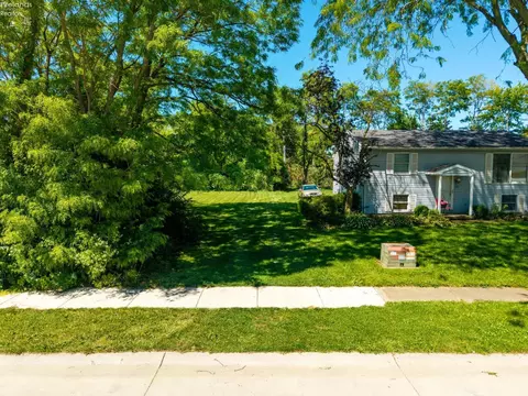 1981 E Oldgate Rd, Sandusky, OH 44870 photo 8