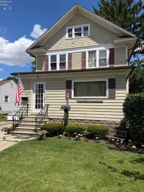 607 S Myrtle Ave, Willard, OH 44890 photo 2
