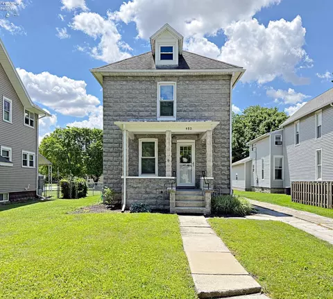 Exterior - 480 E Perry St, Tiffin, OH 44883 photo 2 of 9