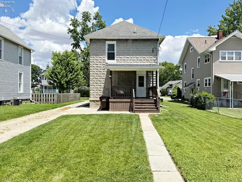 Exterior - 480 E Perry St, Tiffin, OH 44883 photo 9 of 9