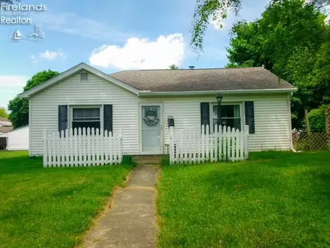 514 Kensington, Bellevue, OH 44811