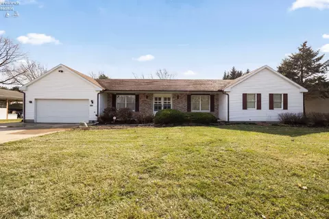 5804 Mccartney, Sandusky, OH 44870