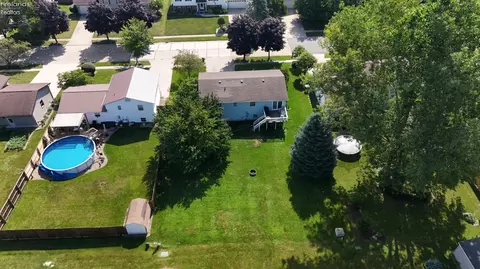 View/Area - 938 Tamarack Dr, Willard, OH 44890 photo 9 of 10