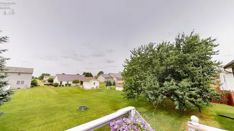 Exterior - 938 Tamarack Dr, Willard, OH 44890 photo 5 of 7