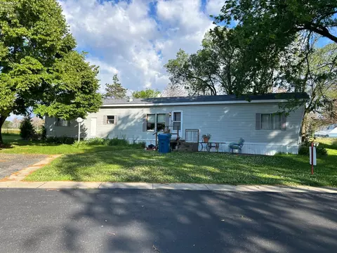 1730 Port Clinton Rd #22, Fremont, OH 43420