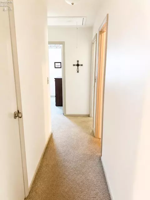 810 Taylor Ave, Huron, OH 44839 photo 11