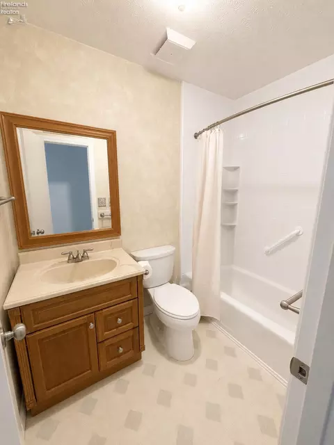 810 Taylor Ave, Huron, OH 44839 photo 16