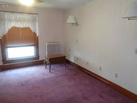 414 W Pearl St, Willard, OH 44890 photo 17
