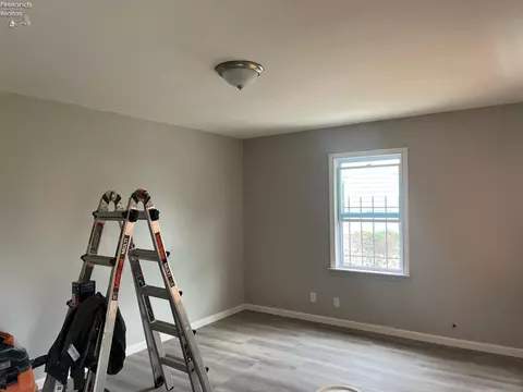 Other - 910 W 17th, Lorain, OH 44052 photo 3 of 7