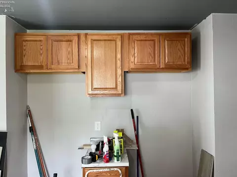 Other - 910 W 17th, Lorain, OH 44052 photo 1 of 7