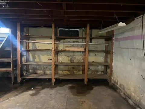 Other - 910 W 17th, Lorain, OH 44052 photo 6 of 7
