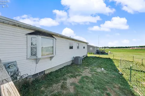 Exterior - 2758 Section Line Road 30 S, Willard, OH 44890 photo 7 of 7