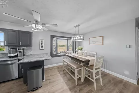 Dining - 2758 Section Line Road 30 S, Willard, OH 44890 photo 2 of 2
