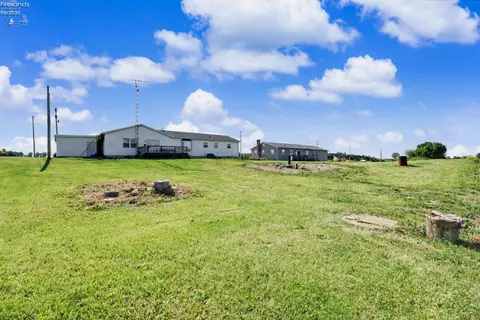 Exterior - 2758 Section Line Road 30 S, Willard, OH 44890 photo 5 of 7