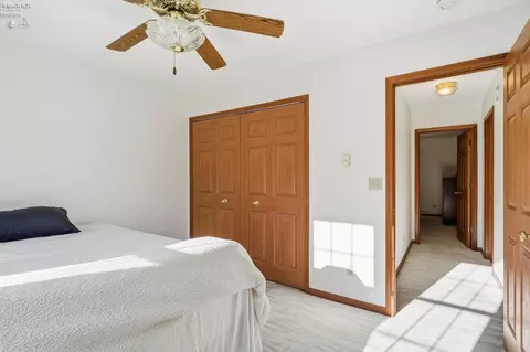 Bedroom - 377 Lighthouse, Marblehead, OH 43440 photo 2 of 4