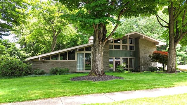 52 Breezewood Dr, Norwalk, OH 44857