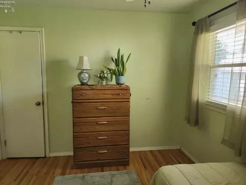 Bedroom - 547 Wilder Ave, Huron, OH 44839 photo 15 of 17