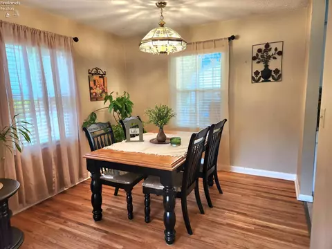 Dining - 547 Wilder Ave, Huron, OH 44839 photo 3 of 5