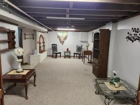 Living - 547 Wilder Ave, Huron, OH 44839 photo 3 of 3