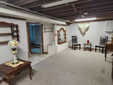 Living - 547 Wilder Ave, Huron, OH 44839 photo 2 of 3