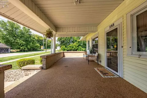 Exterior - 293 Monroe St, Monroeville, OH 44847 photo 5 of 7