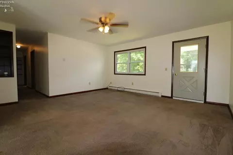 1881 Snyder Rd, Willard, OH 44890 photo 3