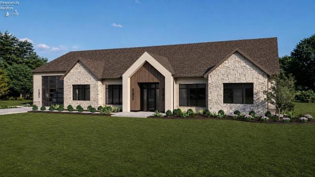 2537 Peachtree Ln, Port Clinton, OH 43452
