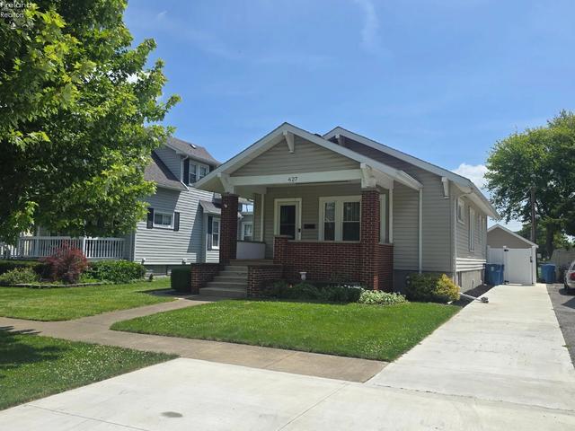 627 Madison St, Port Clinton, OH 43452