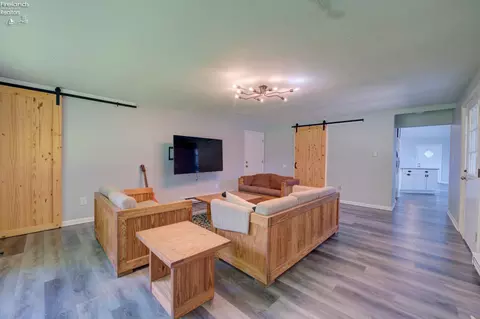 Living - 305 Forest Hls, Huron, OH 44839 photo 1 of 4