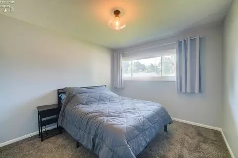 Bedroom - 305 Forest Hls, Huron, OH 44839 photo 4 of 5