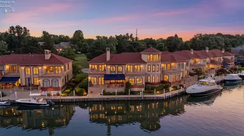4218 E Moores Dock Rd, Port Clinton, OH 43452