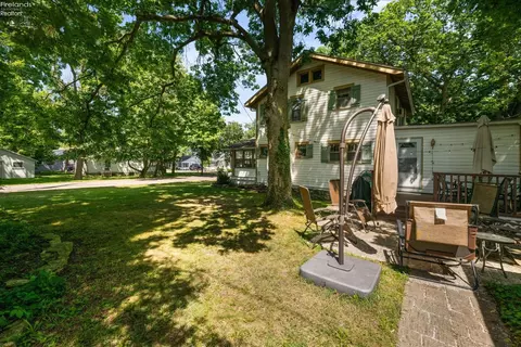528 E 4th St, Lakeside, OH 43440 photo 29