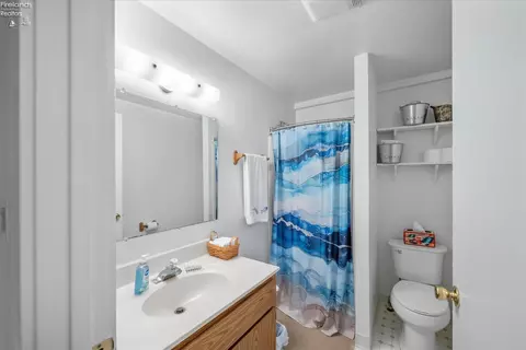 Bath - 528 E 4th St, Lakeside, OH 43440 photo 1 of 2
