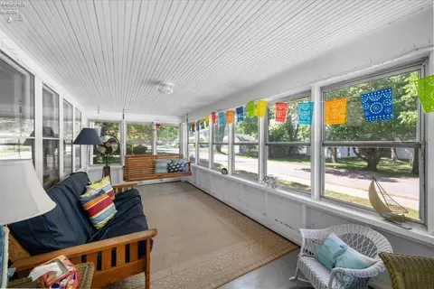 528 E 4th St, Lakeside, OH 43440 photo 7