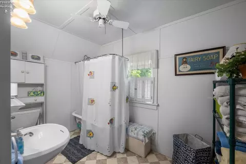 528 E 4th St, Lakeside, OH 43440 photo 24