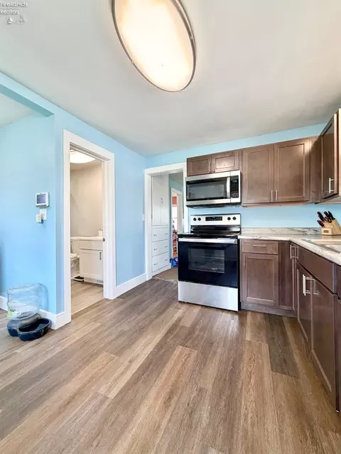 708 Wildman St, Sandusky, OH 44870 photo 10