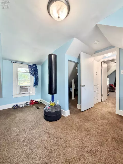 708 Wildman St, Sandusky, OH 44870 photo 26