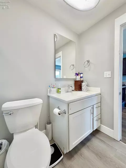 708 Wildman St, Sandusky, OH 44870 photo 12