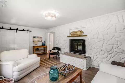10700 E Bayshore Rd, Marblehead, OH 43440 photo 6