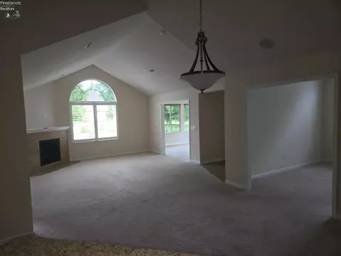 3916 Coventry Ln, Huron, OH 44839 photo 7