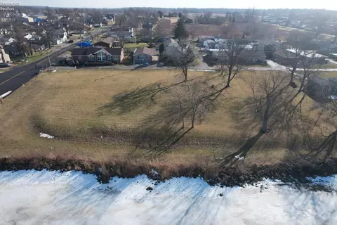 4 Downend Dr, Marblehead, OH 43440 photo 11
