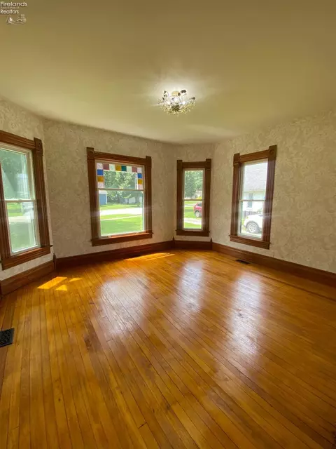 204 Main St, Wayne, OH 43466 photo 6