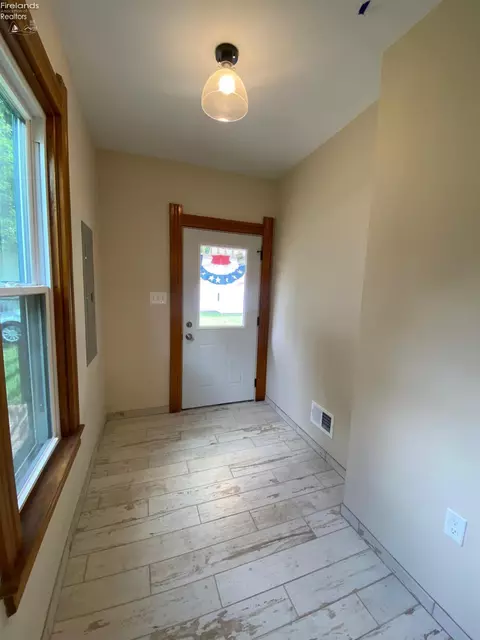 204 Main St, Wayne, OH 43466 photo 25