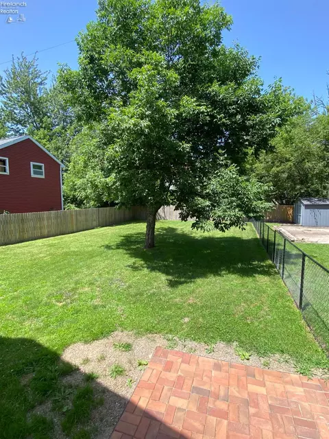 204 Main St, Wayne, OH 43466 photo 4